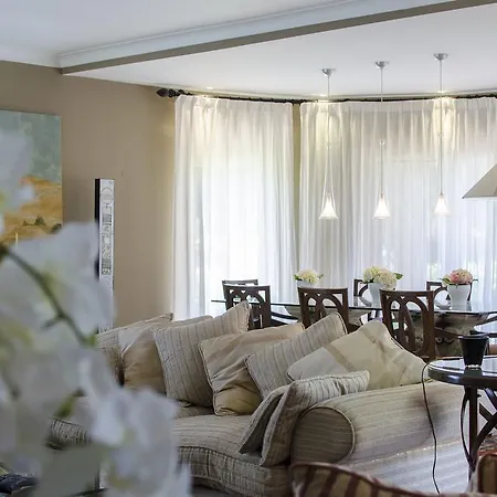 Villa Rubi By Algarve Holidays *
