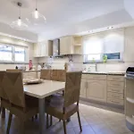 Villa Rubi By Algarve Holidays *