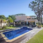 Rubi By Algarve Holidays Villa Vilamoura